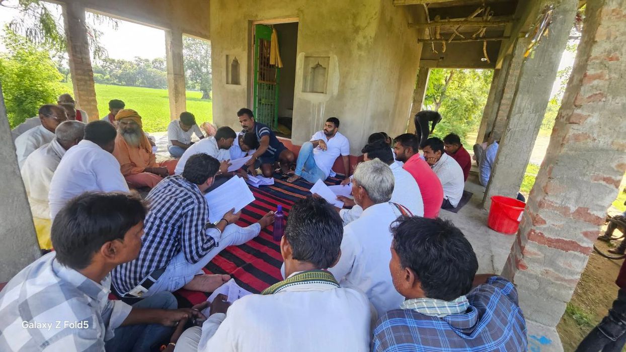 विकास सिंह- मतदाता जागरूकता अभियान कार्यक्रम का पांचवा दिन का जलालपुर, पंचायत में हुआ आयोजन