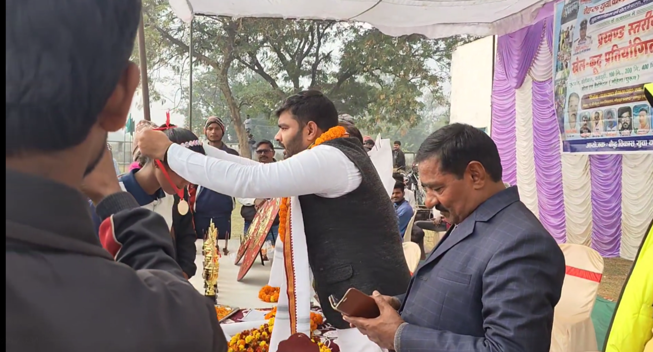 रामपुर प्रखंड के नौहट्टा खेल मैदान में खेलकूद प्रतियोगिता का हुआ आयोजन