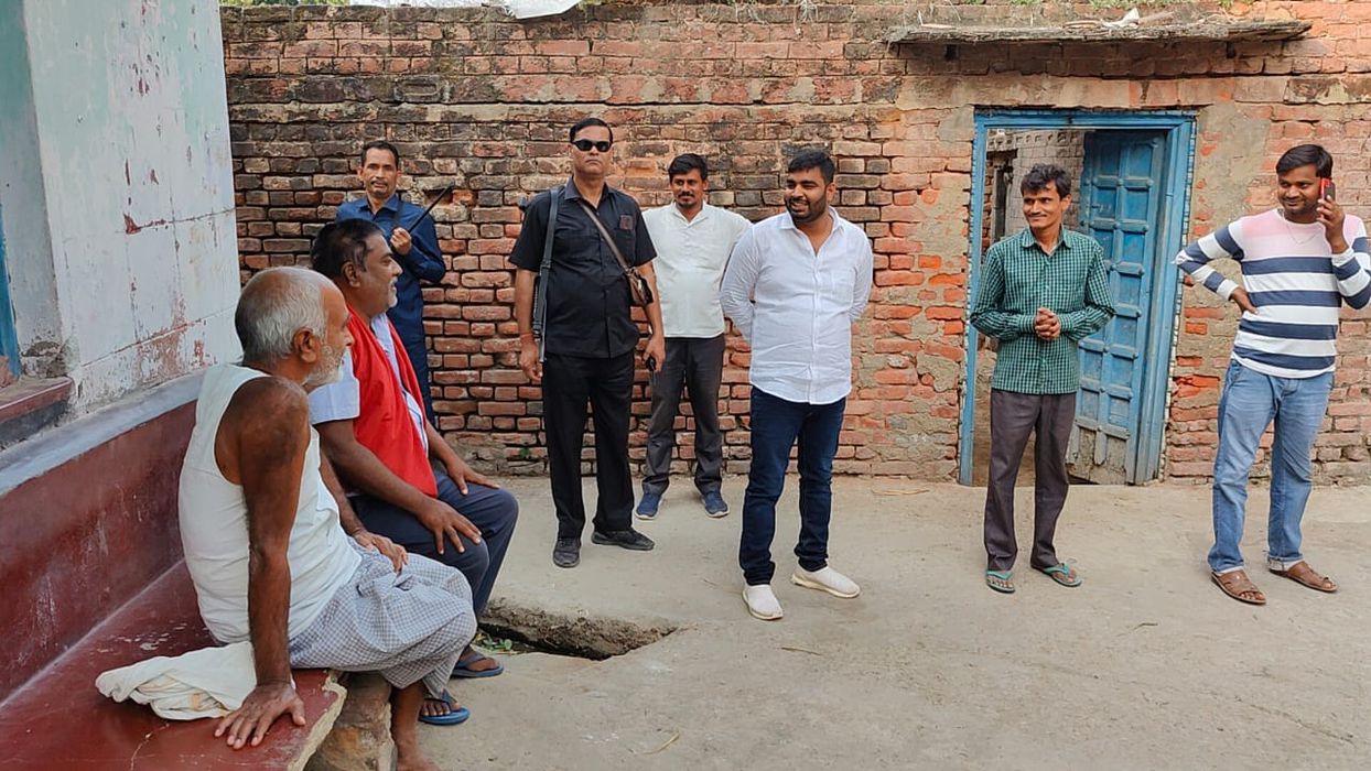 महुवत पंचायत के पियाँ, एकौनी, महुअत, मदनपुरा इत्यादि ग्रामों का किया दौरा, जानी जन समस्याएं
