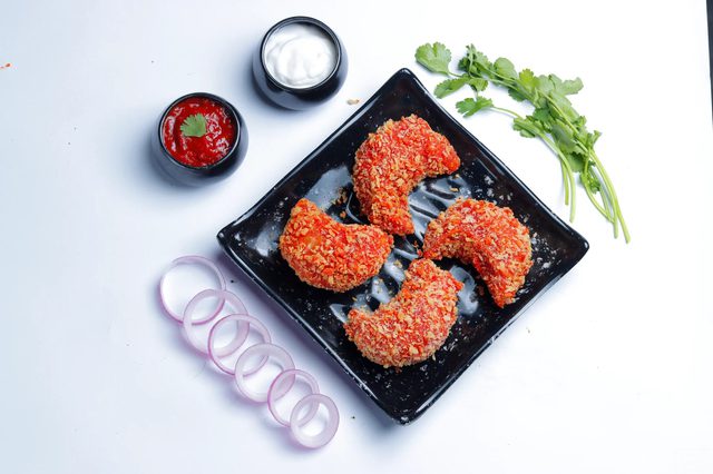 Kurkure chicken momos